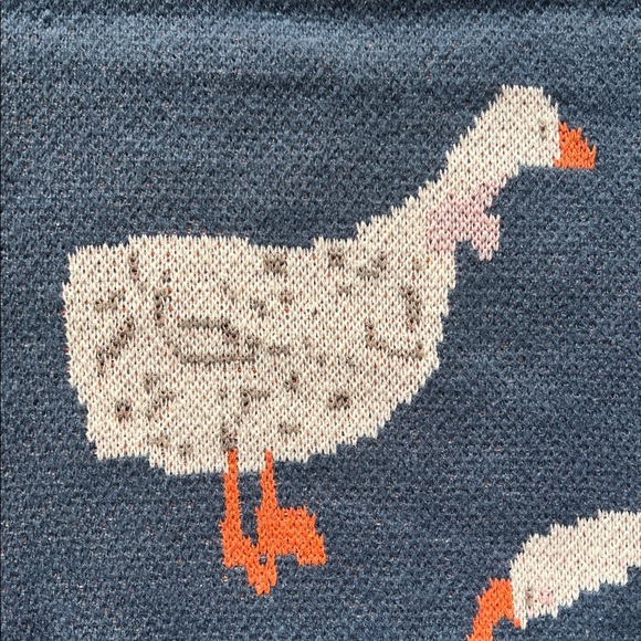 NWT - Goose sweater size 2XL - Picture 3 of 5